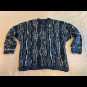Vtg COOGI Knitted Crew-Neck Multi-Blueish Sweater!!